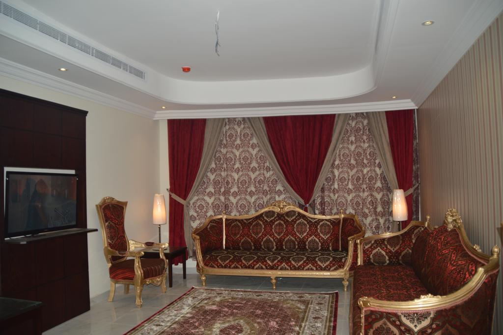 جلنار الشرق للشقق المخدومة Jeddah Eksteriør billede